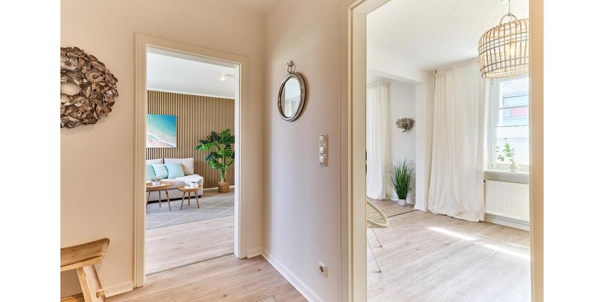 Reihenhaus Scharbeutz - 6 Zimmer, 123 m&sup2;, 1.800&euro; | Angebot:23806379