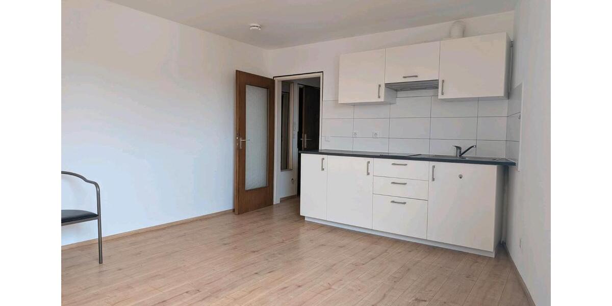 Etagenwohnung Nürnberg Gleißhammer - 1 Zimmer, 25 m&sup2;, 670&euro; | Angebot:26023289