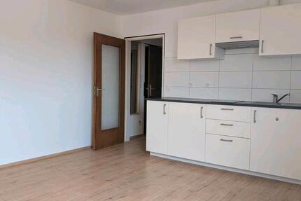 Wohnung Nürnberg Gleißhammer - 1 Zimmer, 25 m&sup2;, 670&euro; | Angebot:26023289