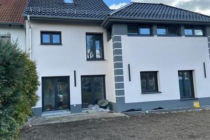 Moderner Neubau Einfamilienhaus in Wiedemar, OT Wiesenena 6 zimmer