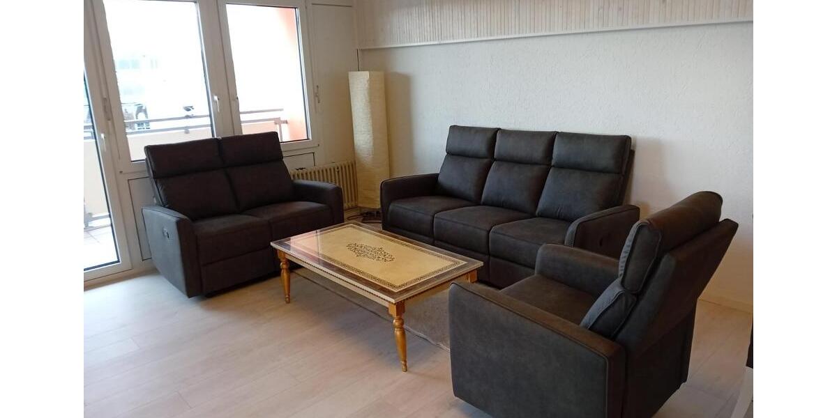 Möbliertes WG-Zimmer mit Wohnzimmer - direkt beim Leo-Center 1 zimmer