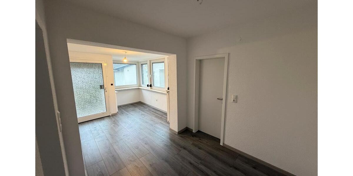 Doppelhaushälfte Braunschweig Wabe-Schunter-Beberbach - 3 Zimmer, 90 m&sup2;, 1.650&euro; | Angebot:25164037