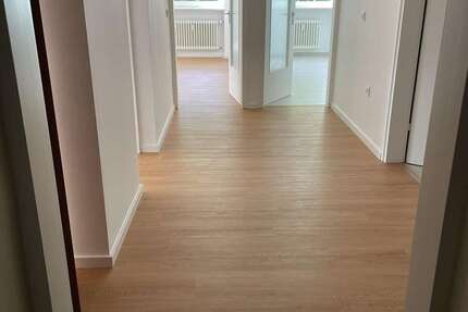 Wohnung zum Mieten in Starnberg 1.380 € 91 m² 4 zimmer