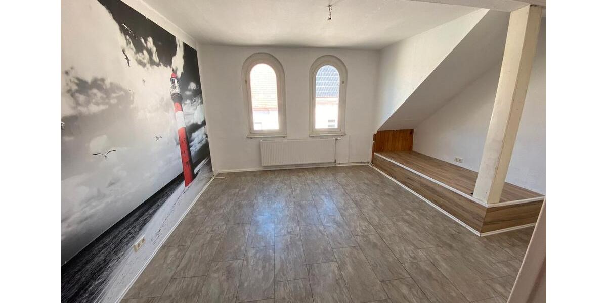 Dachgeschoßwohnung Aken (Elbe) - 5 Zimmer, 80 m&sup2;, 600&euro; | Angebot:26624020