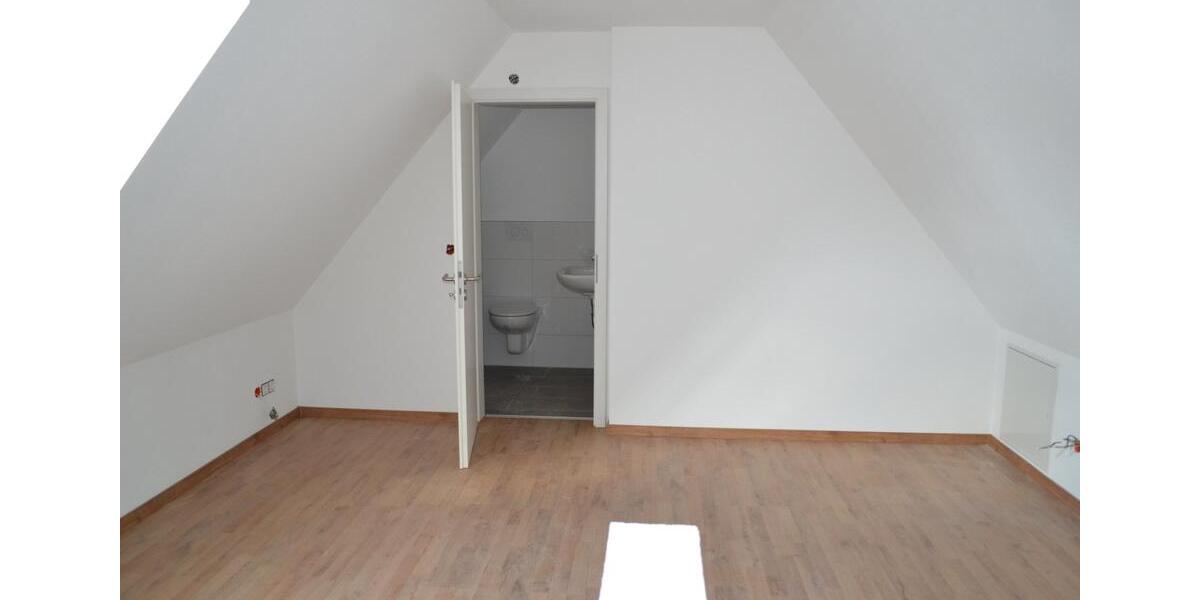Dachgeschoßwohnung Donaueschingen - 2 Zimmer, 55 m&sup2;, 780&euro; | Angebot:24750366