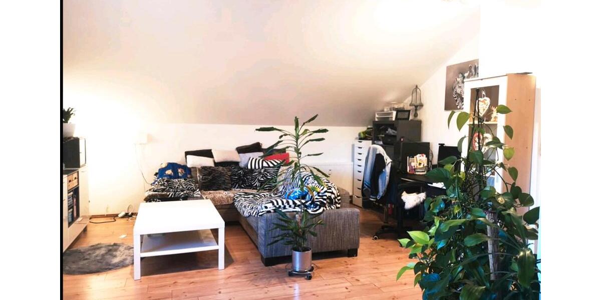 Dachgeschoßwohnung Albstadt Gemarkung Onstmettingen - 3 Zimmer, 70 m&sup2;, 600&euro; | Angebot:25221345