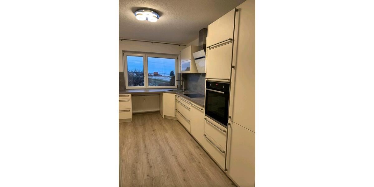 Etagenwohnung Donaueschingen - 3 Zimmer, 87 m&sup2;, 850&euro; | Angebot:25605452