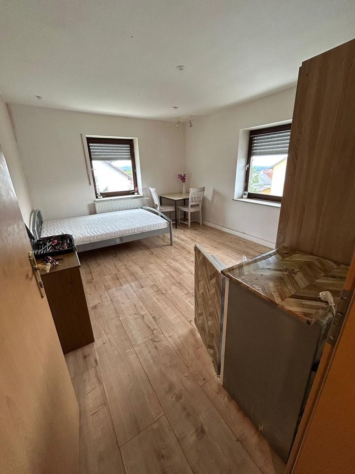 Zimmer in Wackersdorf zu Vermieten zimmer