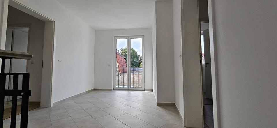 Etagenwohnung Oranienburg - 3 Zimmer, 82 m&sup2;, 1.435&euro; | Angebot:22942775