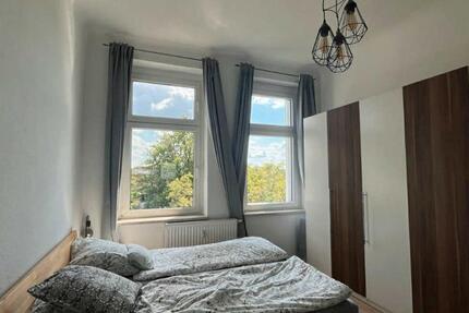 Zwischenmiete (91 - 233)| WG-Zimmer in 2er-WG | voll möbliert 2 zimmer