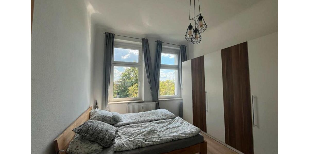 Zwischenmiete (91 - 233)| WG-Zimmer in 2er-WG | voll möbliert 2 zimmer