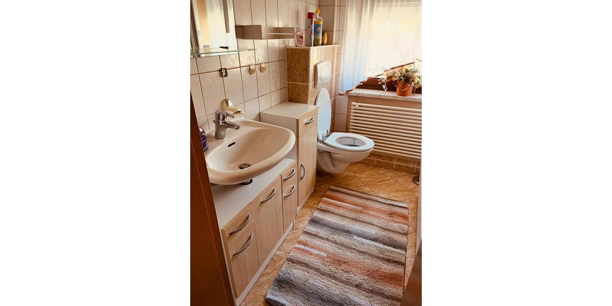 Wohnen auf Zeit Hirschberg - 10 Zimmer, 200 m&sup2;, 15&euro; | Angebot:24784582