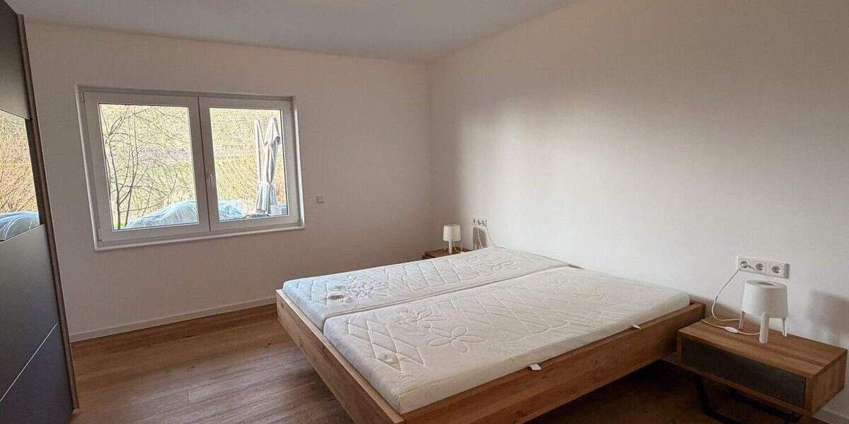 Terrassenwohnung Heppenheim - 2 Zimmer, 101 m&sup2;, 1.490&euro; | Angebot:26258904