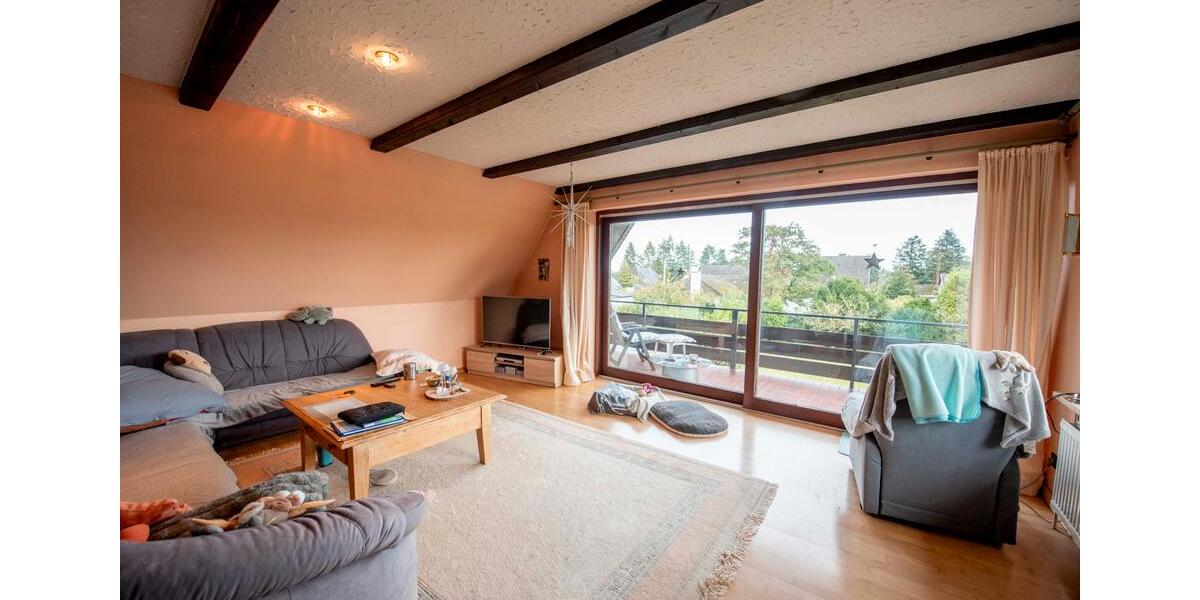 Etagenwohnung Stelle - 3 Zimmer, 100 m&sup2;, 1.350&euro; | Angebot:26422305