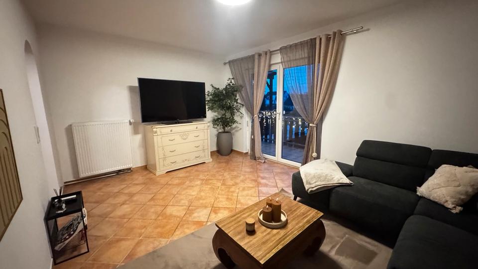 Etagenwohnung Griesheim - 3 Zimmer, 89 m&sup2;, 1.800&euro; | Angebot:24522852
