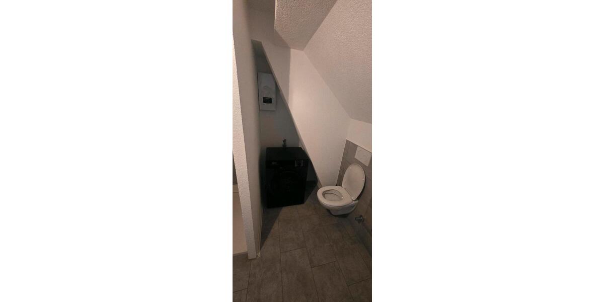 Dachgeschoßwohnung Höhr-Grenzhausen Grenzhausen - 3 Zimmer, 63 m&sup2;, 710&euro; | Angebot:26038600