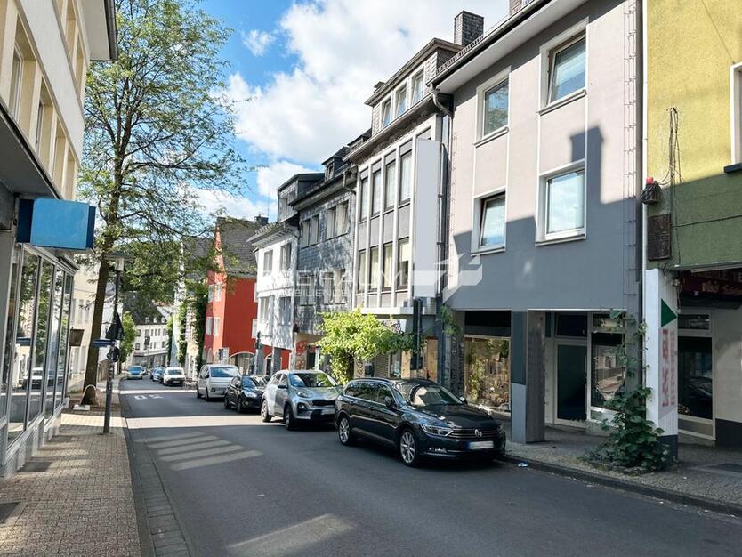 FREIRAUM4 +++ Modernes Ladenlokal in Siegens Oberstadt!