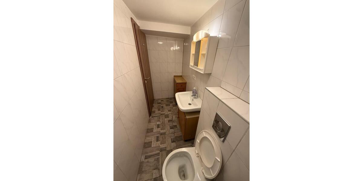 Erdgeschoßwohnung Karlsruhe Knielingen - 2 Zimmer, 35 m&sup2;, 1.000&euro; | Angebot:26529024