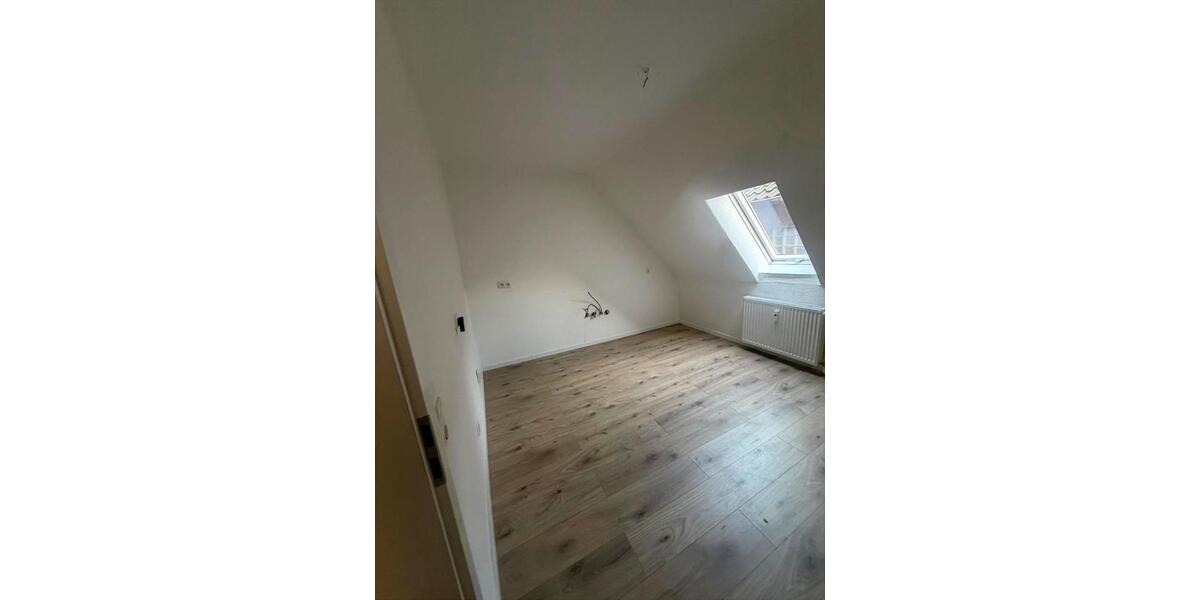 Dachgeschoßwohnung Liebenau - 2 Zimmer, 65 m&sup2;, 550&euro; | Angebot:26191005