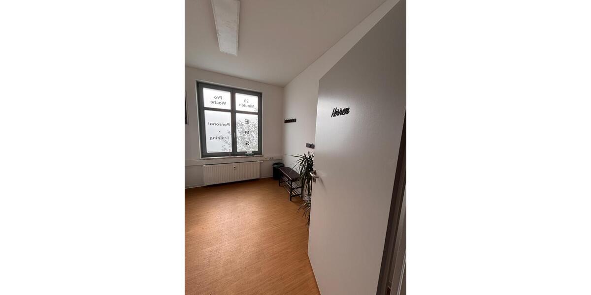 Gewerbeobjekt Borna - 700&euro; | Angebot:26705834