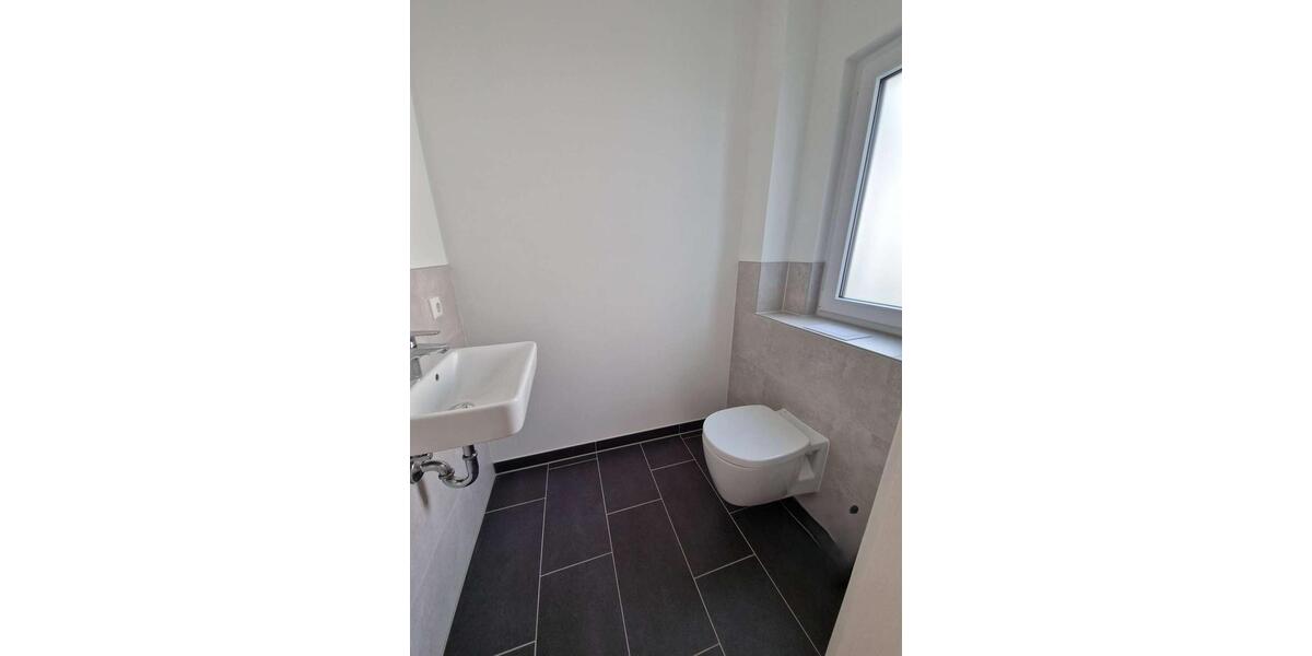 Einfamilienhaus Schleiden - 5 Zimmer, 150 m&sup2;, 1.550&euro; | Angebot:26489523