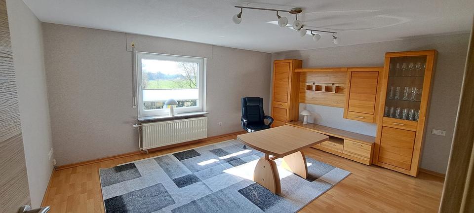 Dachgeschoßwohnung Westerholt - 2 Zimmer, 70 m&sup2;, 600&euro; | Angebot:25932088