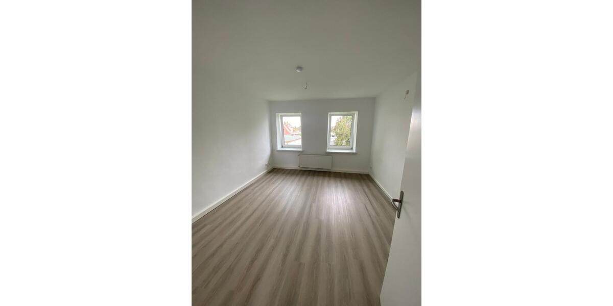 Etagenwohnung Mücheln (Geiseltal) - 3 Zimmer, 62 m&sup2;, 380&euro; | Angebot:26533748