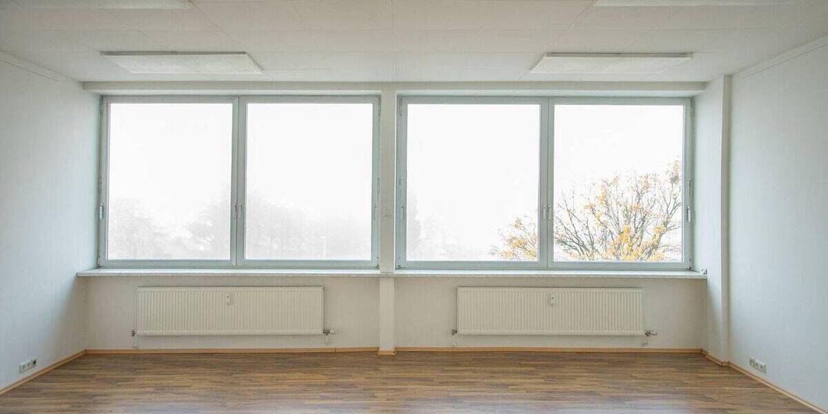 Gewerbeobjekt Langweid-Foret Foret - 3.000&euro; | Angebot:26801244
