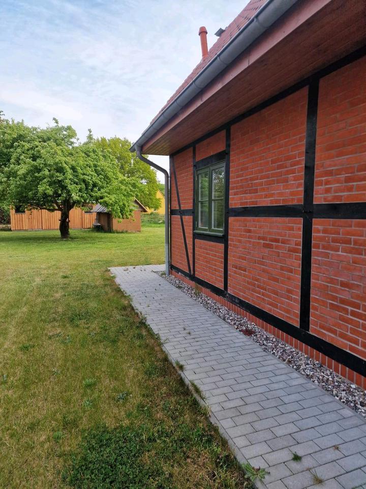 Haus Einfamilienhaus EFH Wohnung Rügen Ostsee See MVP Vieregge