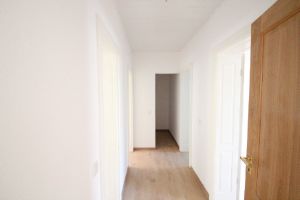 Hier wohnt die Sonne ! Farbenfroher Bungalow in Hangelar