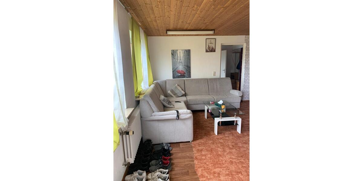 Erdgeschoßwohnung Neuffen - 2.5 Zimmer, 65 m&sup2;, 650&euro; | Angebot:25932439
