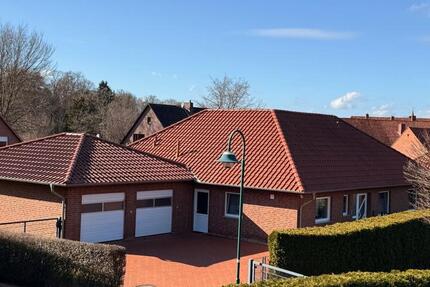 Haus Uchte - 6 Zimmer, 160 m&sup2;, 1.300&euro; | Angebot:26653262