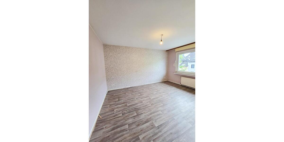 Etagenwohnung Duisburg Hamborn - 3.5 Zimmer, 59 m&sup2;, 450&euro; | Angebot:26637435