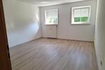 Etagenwohnung Schierling - 3 Zimmer, 90 m&sup2;, 600&euro; | Angebot:25655385