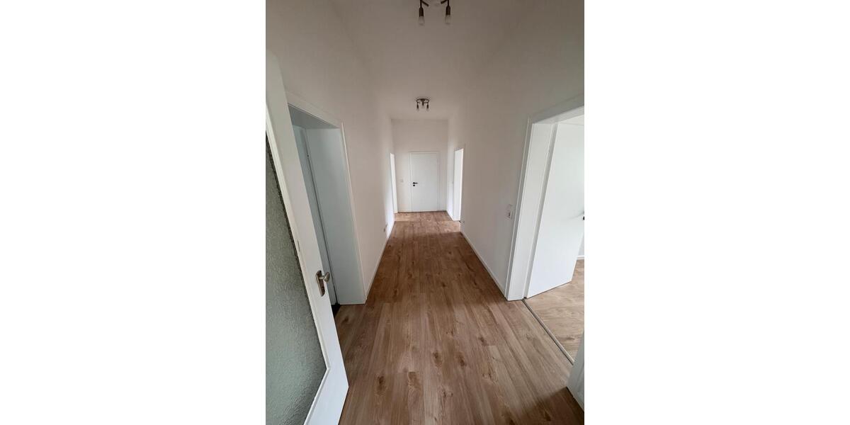 Erdgeschoßwohnung Herford - 3 Zimmer, 84 m&sup2;, 898&euro; | Angebot:26297061