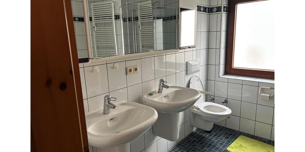 Erdgeschoßwohnung Lichtenstein - 2.5 Zimmer, 74 m&sup2;, 680&euro; | Angebot:26551888