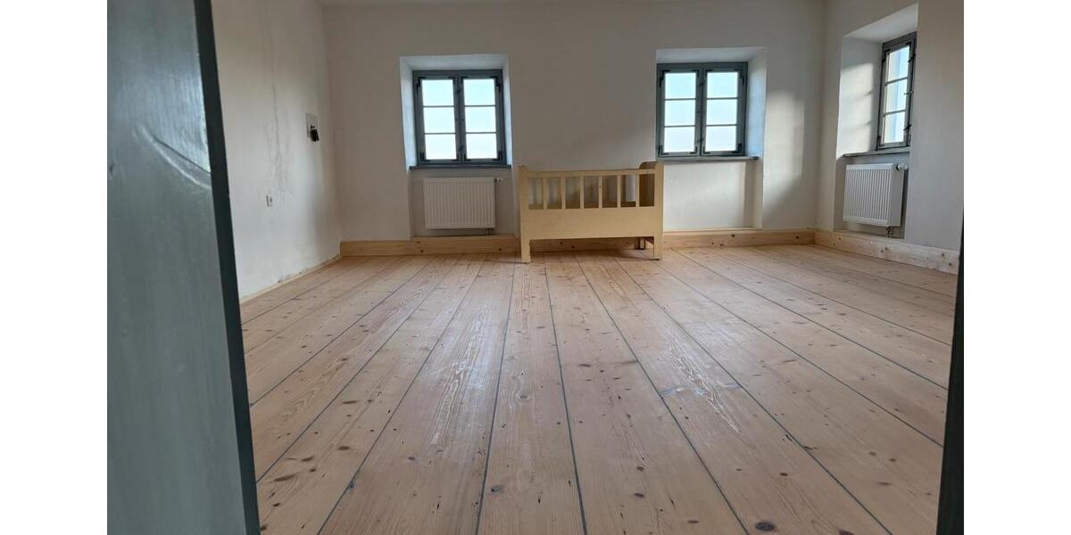 Bauernhaus, Landhaus Dorfen - 6 Zimmer, 210 m&sup2;, 3.500&euro; | Angebot:26278683
