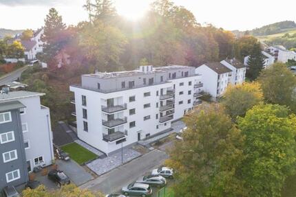 Haus Bad Schwalbach - 3 Zimmer, 89 m&sup2;, 1.445&euro; | Angebot:24438705