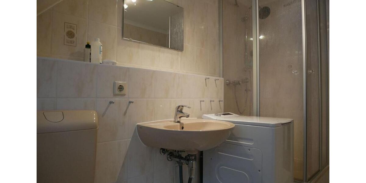 Dachgeschoßwohnung Korswandt - 3 Zimmer, 80 m&sup2;, 850&euro; | Angebot:26231091