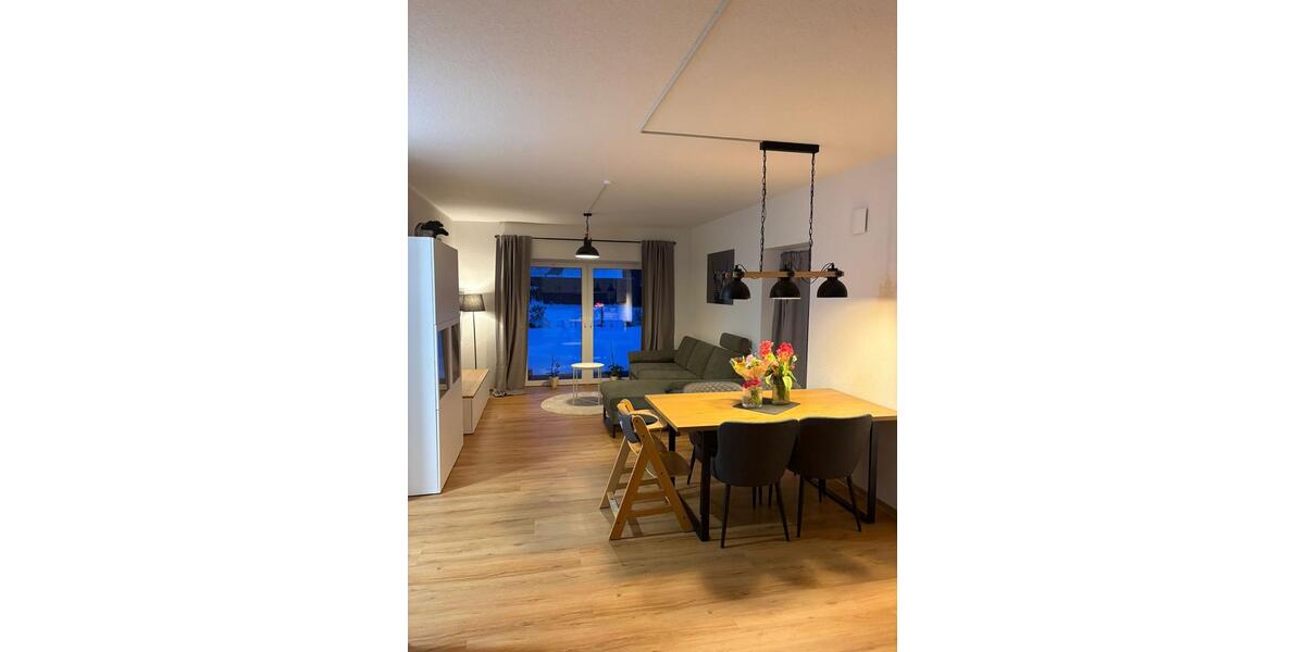 Erdgeschoßwohnung Westerstede - 3 Zimmer, 75 m&sup2;, 442&euro; | Angebot:24707085