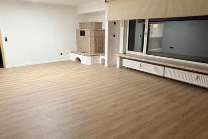 4 Zimmer Wohnung zu Vermieten • Garten • Wintergarten • Dörentrup 4 zimmer