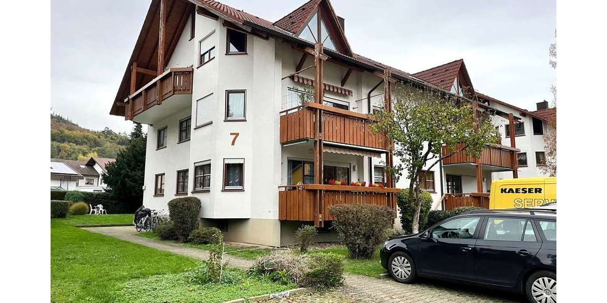 Etagenwohnung Lahr - 3 Zimmer, 91 m&sup2;, 730&euro; | Angebot:25254876