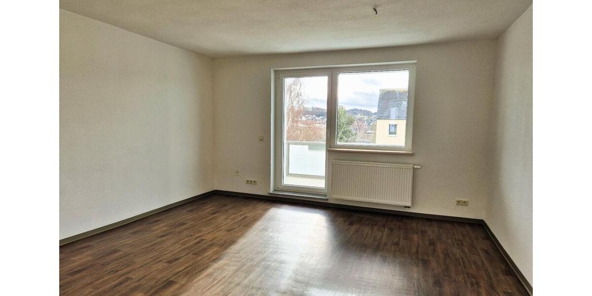 Etagenwohnung Schleiz - 3 Zimmer, 67 m&sup2;, 519&euro; | Angebot:24940039