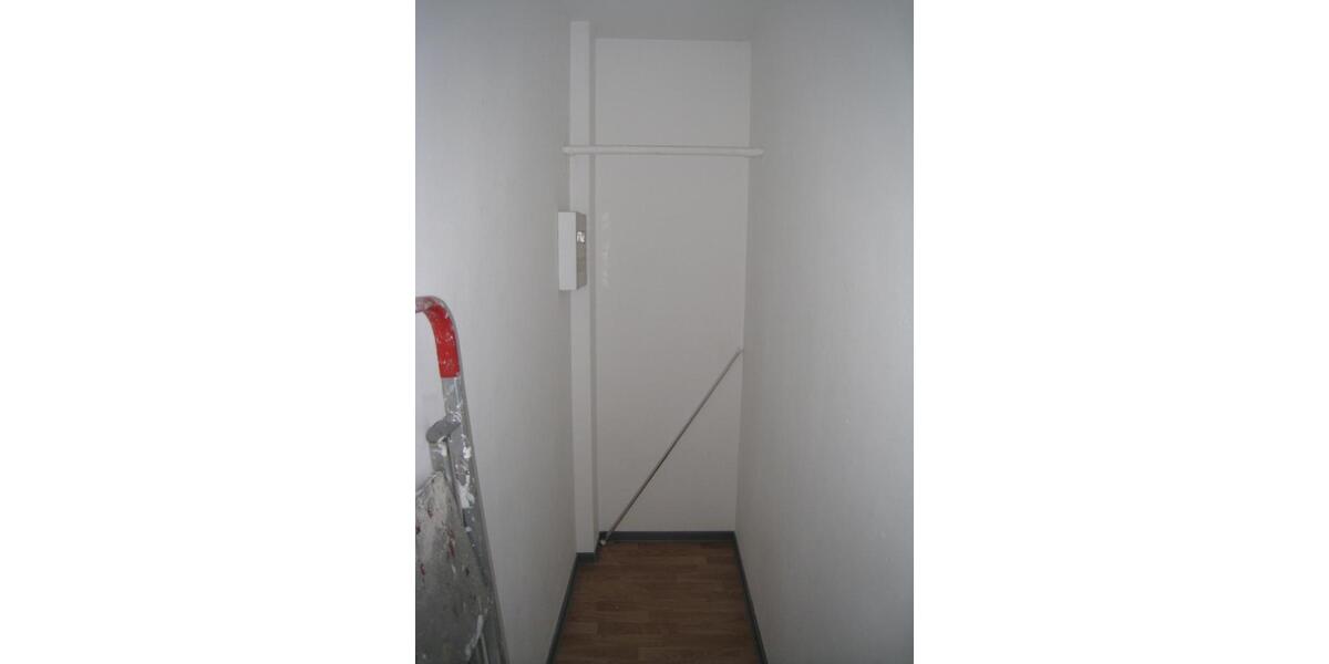 Dachgeschoßwohnung Hilden Kalstert - 2 Zimmer, 90 m&sup2;, 1.070&euro; | Angebot:26444568