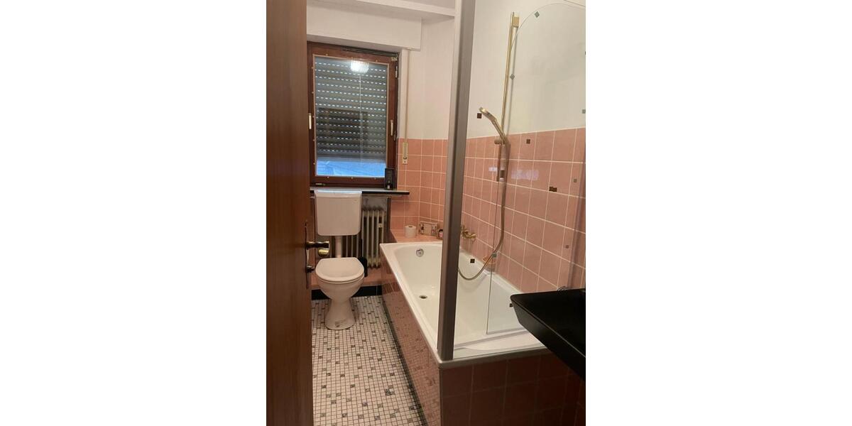 Etagenwohnung Brilon - 2 Zimmer, 49 m&sup2;, 950&euro; | Angebot:25514512