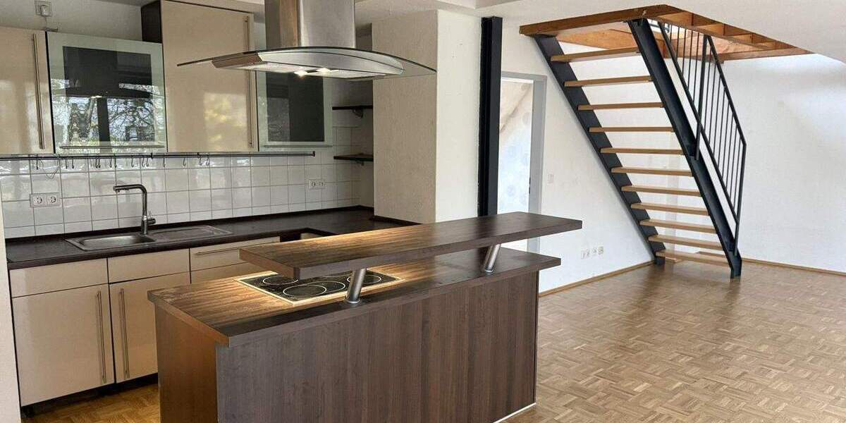 Etagenwohnung Detmold Innenstadt - 3 Zimmer, 91 m&sup2;, 950&euro; | Angebot:25819968