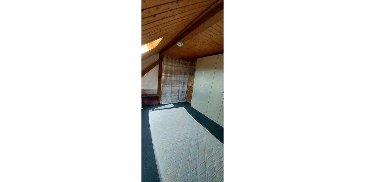 Dachgeschoßwohnung Erlenbach am Main - 2 Zimmer, 65 m&sup2;, 600&euro; | Angebot:25961670