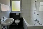 Renovierte 4-Zimmer Wohnung ab sofort verfügbar zimmer