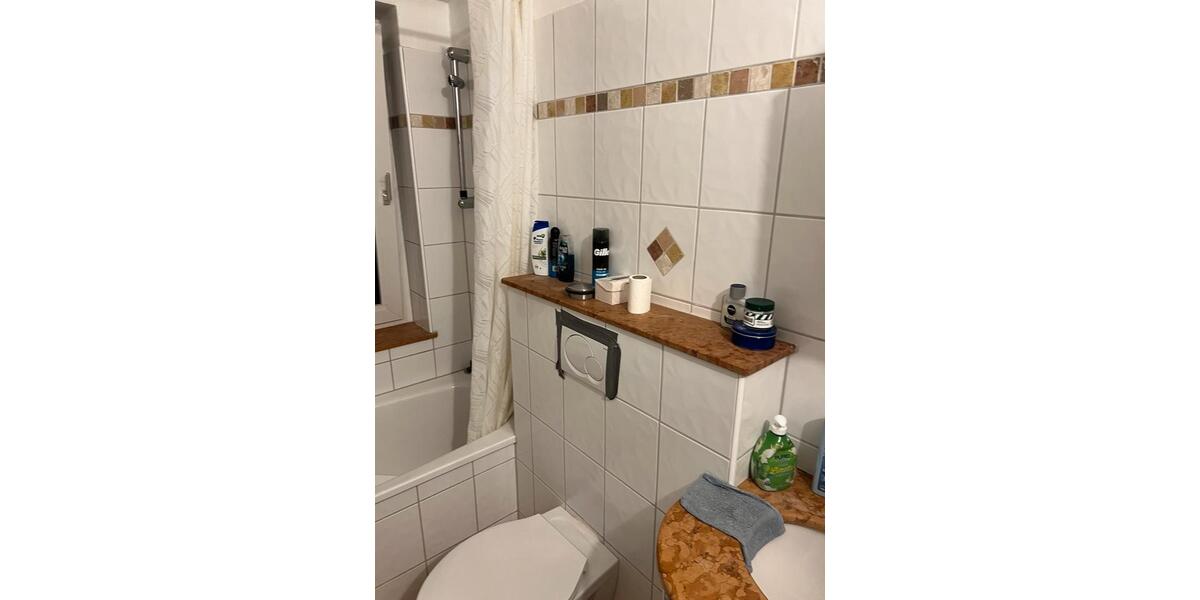 Etagenwohnung Remscheid - 1 Zimmer, 38 m&sup2;, 480&euro; | Angebot:26614558