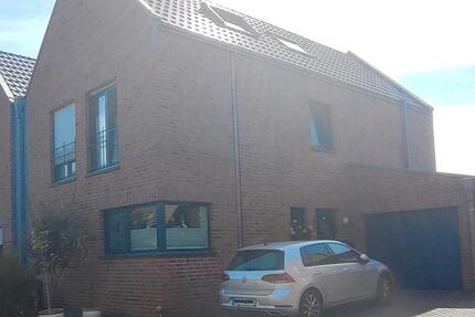 Doppelhaushälfte in Wesel -Büderich, Miethaus